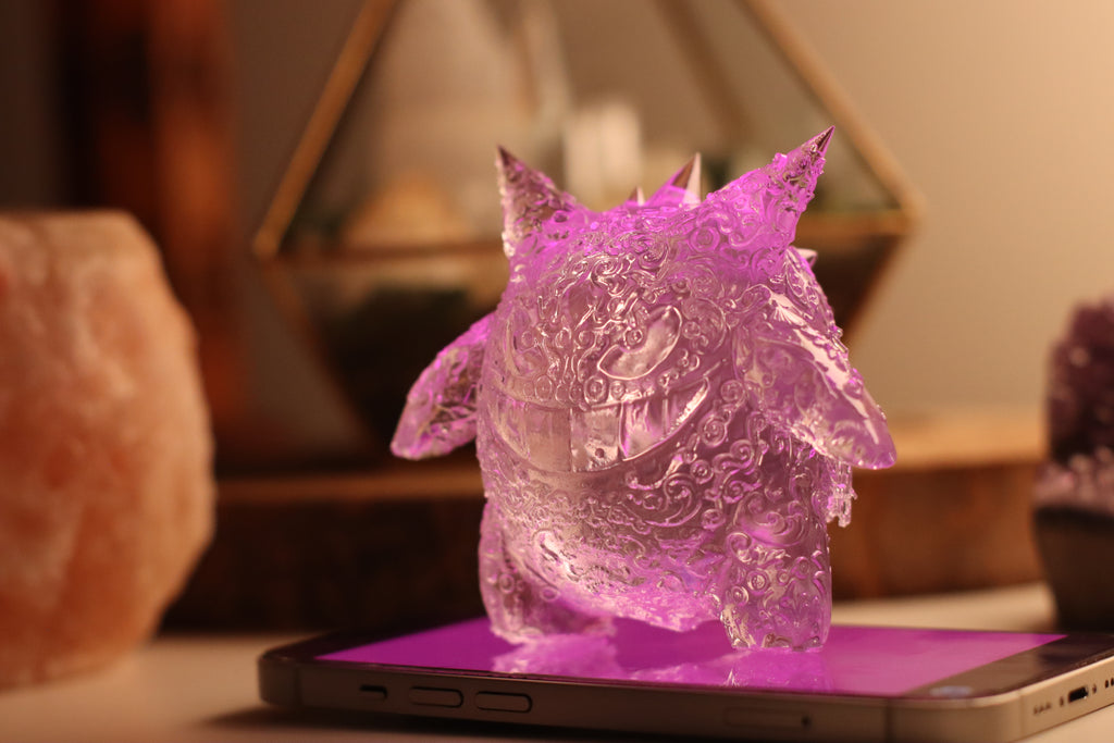 Figura de resina de Gengar ornamental transparente